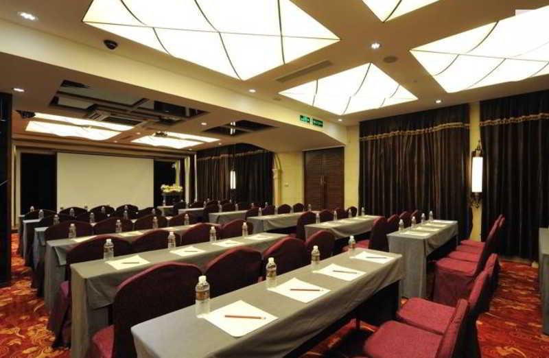Kingtown Hotel Hongqiao Shanghai Exterior photo